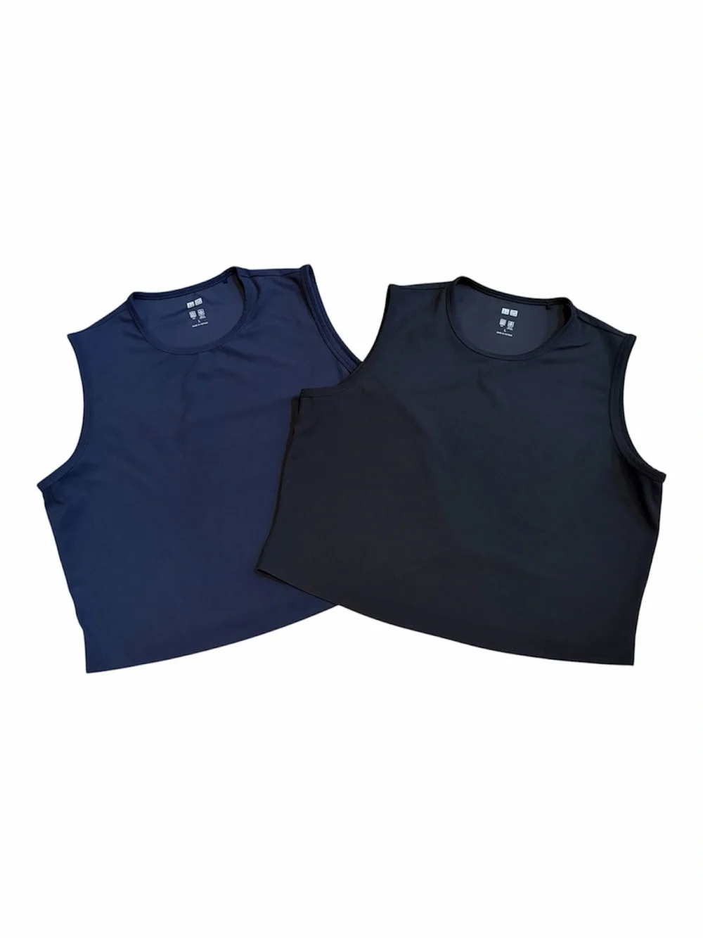 2 Uniqlo Women’s AIRism Soft Ribbed Sleeveless Cropped Tank Top Large activewear
